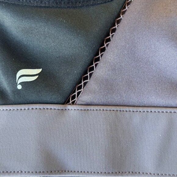 Fabletics Sports Bra Crisscross Straps Gray Yellow Size XXS Front Zip Athletic - Picture 3 of 11